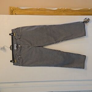 Nygard stretch black & white Gingham cropped pants Capris 16 EUC